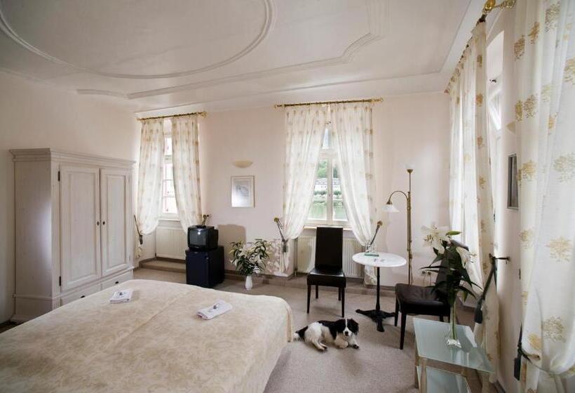 舒适型房间, Goldener Hecht