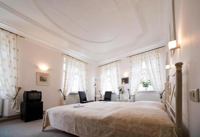 舒适型房间, Goldener Hecht