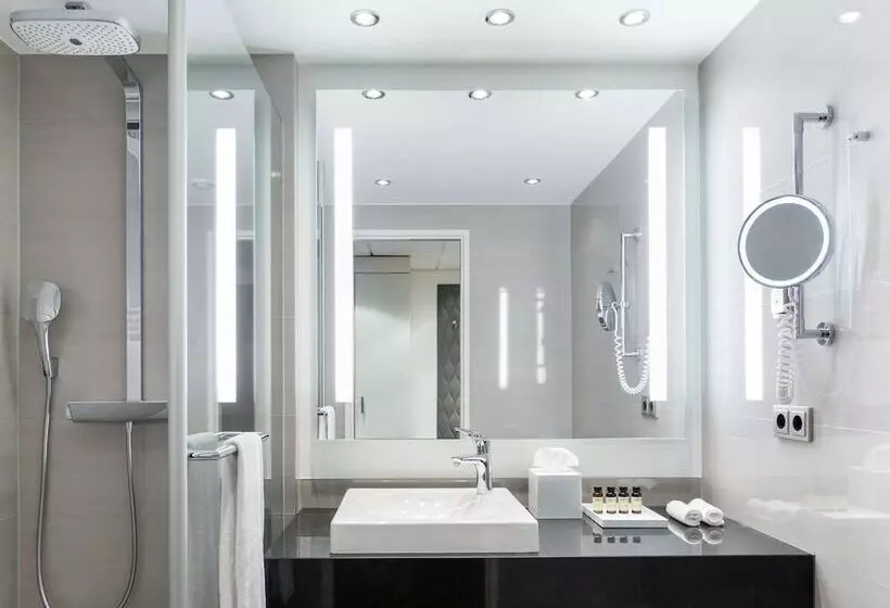 Quarto Deluxe, Pullman Berlin Schweizerhof