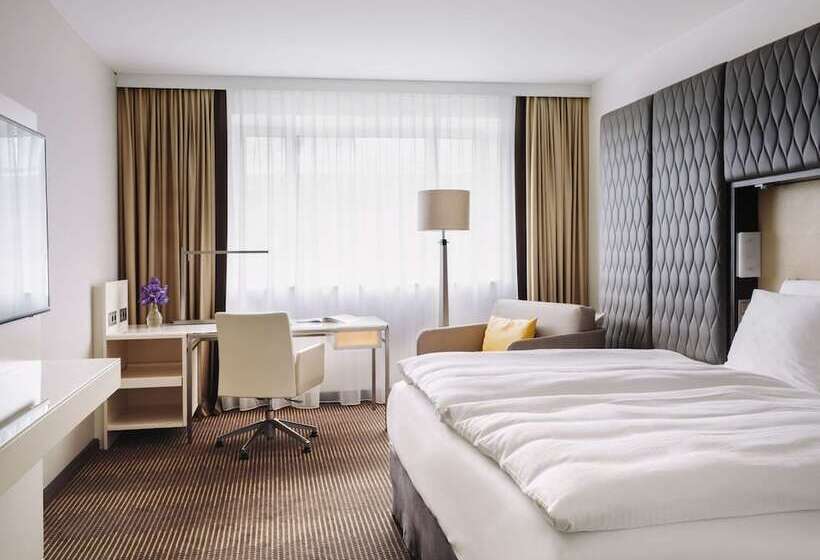 اتاق لوکس, Pullman Berlin Schweizerhof