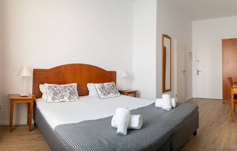 اتاق استاندارد, Safestay Berlin Kurfurstendamm