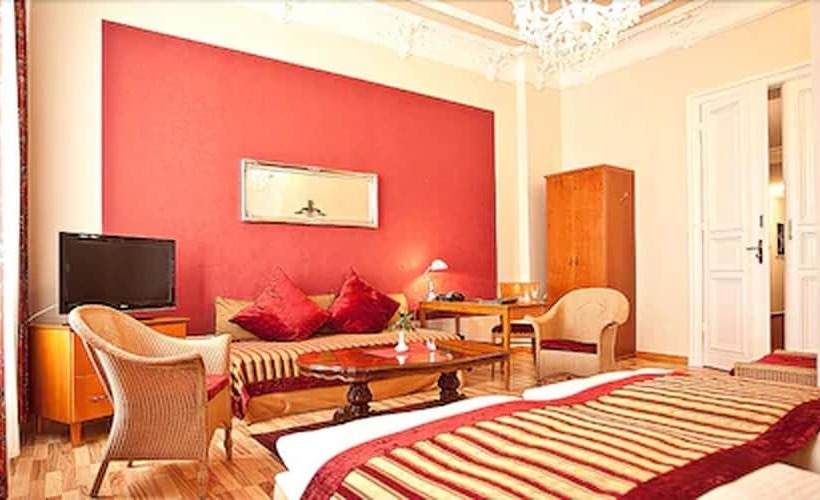 اتاق استاندارد سه نفره, Safestay Berlin Kurfurstendamm