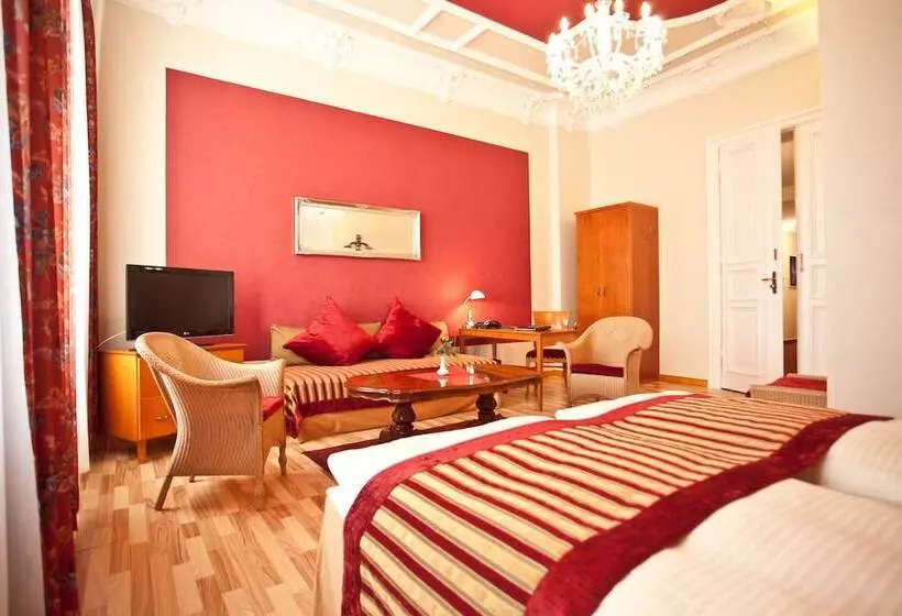 اتاق استاندارد چهار تخته, Safestay Berlin Kurfurstendamm