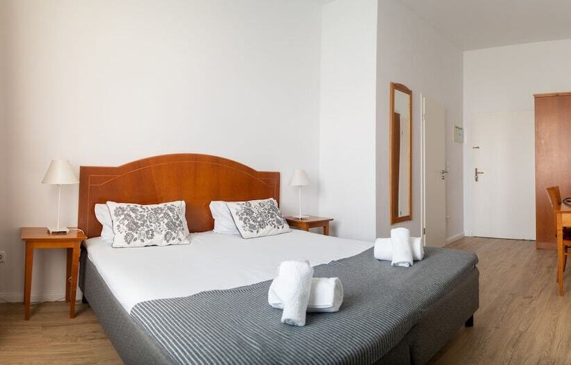 اتاق استاندارد, Safestay Berlin Kurfurstendamm