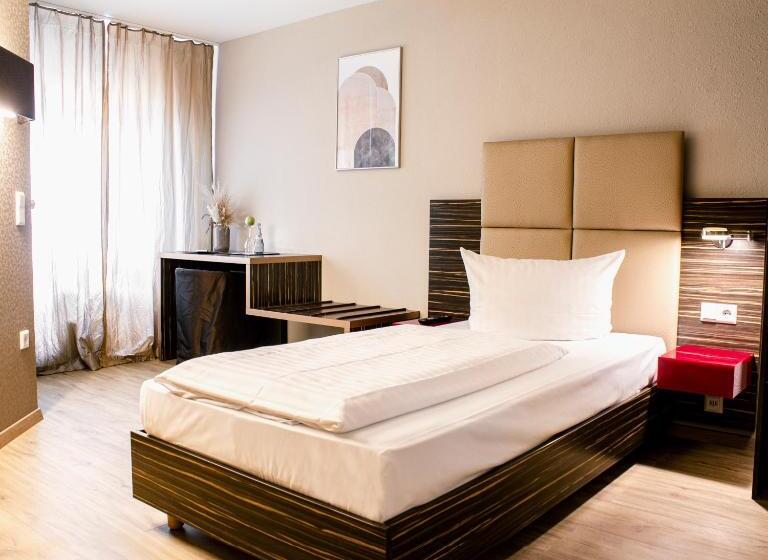 标准单人间, Arkade Hotel Am Theater