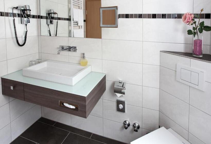 标准间, Coellner Hof