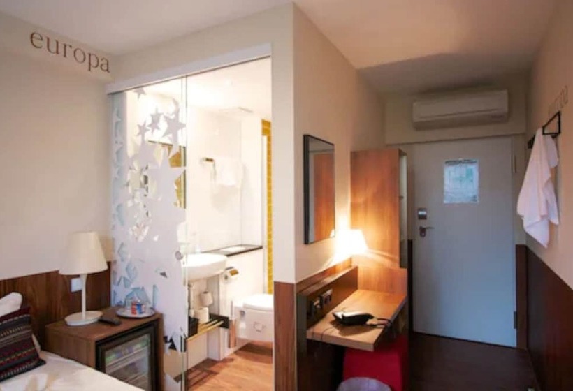 标准单人间, Europa Life