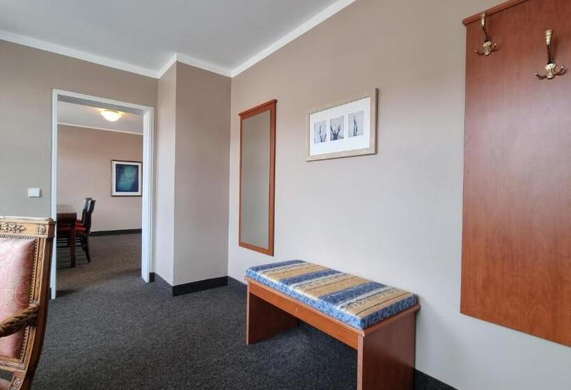 패밀리 스위트, Quellenhof