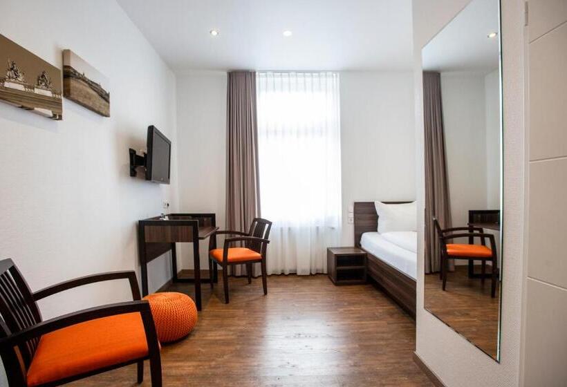 Quarto Estandar Individual, Sevendays Hotel Karlsruhe