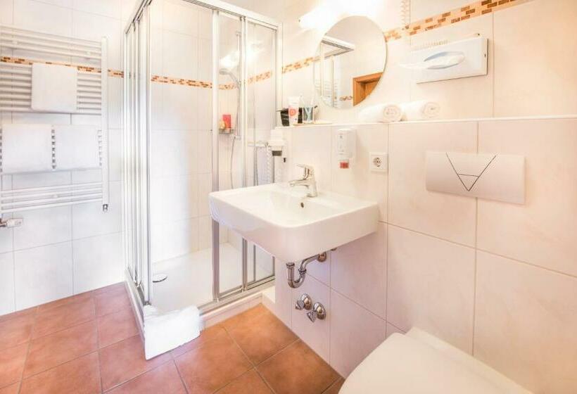 Номер Стандарт, Berghotel Hoher Knochen