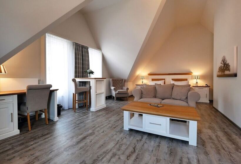 Апартаменты 1 Спальня, Gräfrather Hof