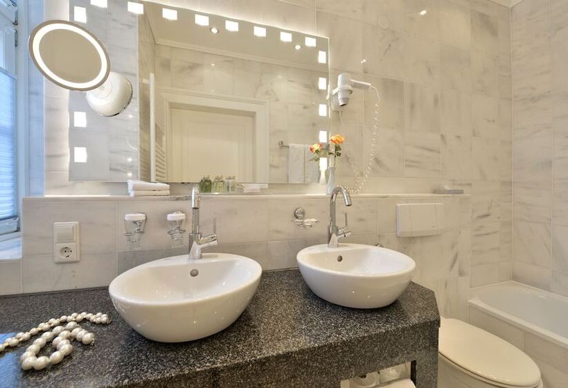 Quarto Clássico, Parkhotel Adler