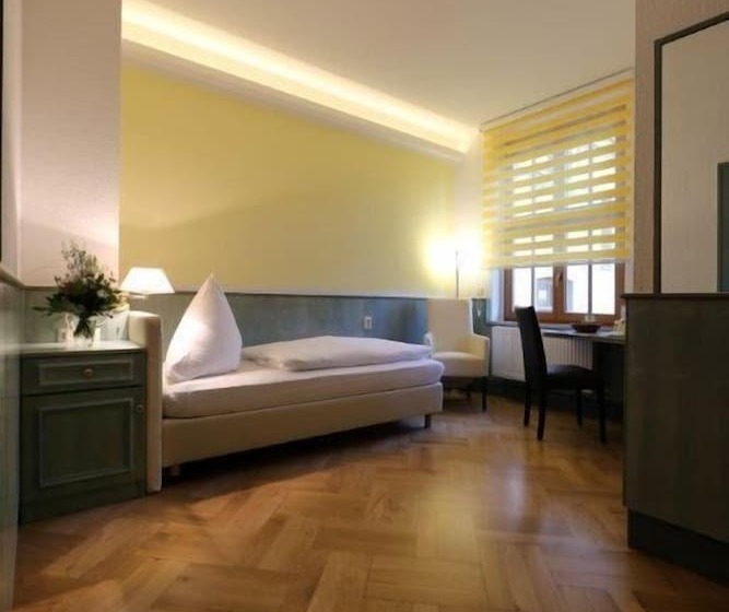غرفة قياسية فردية, Parkhotel Plauen