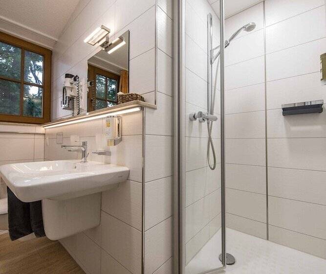 غرفة عائلية, Parkhotel Plauen