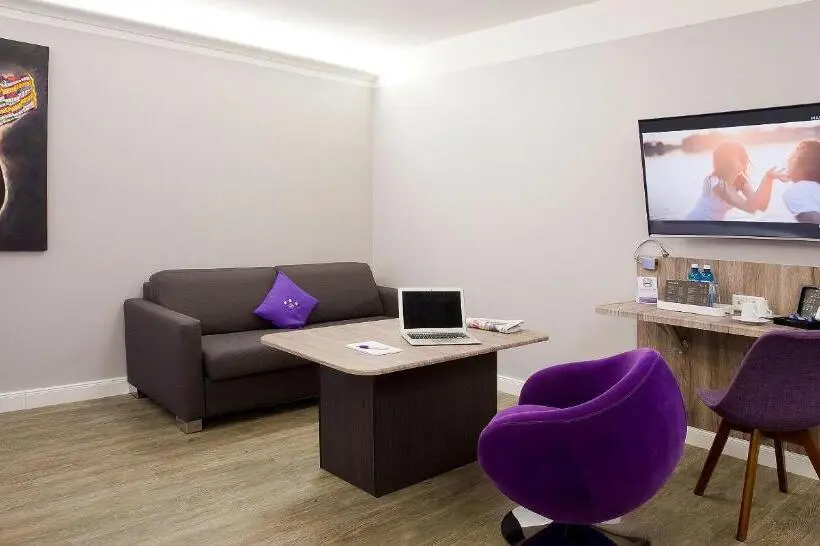 اتاق کلاس بیزنس, Plaza Inn Stays Design Dortmund