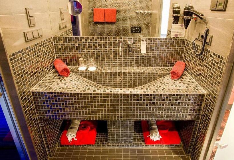 Люкс, Stays Design Hotel Dortmund