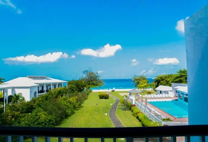 اتاق استاندارد با تخت بزرگ, Allamanda Beach Resort