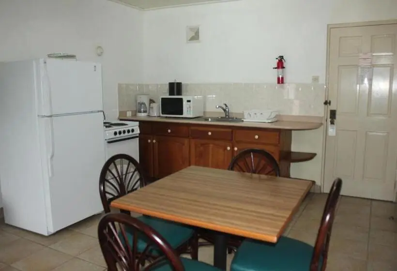 آپارتمان 2 خوابه, Allamanda Beach Resort