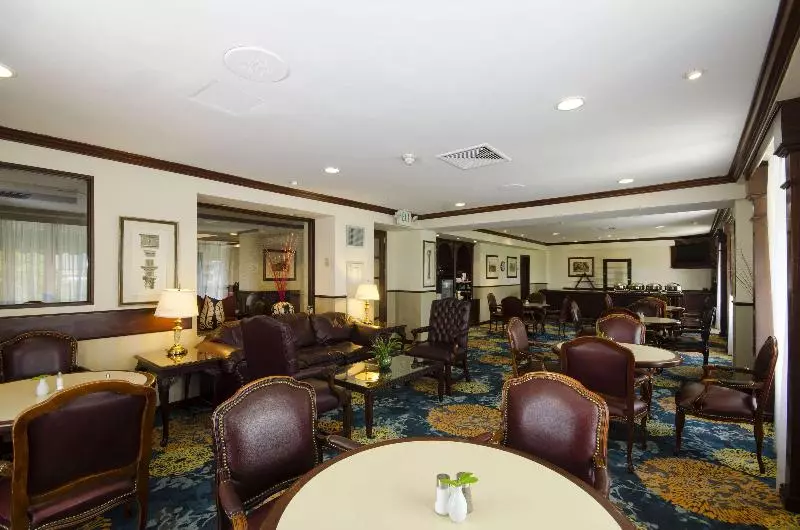 キングサイズベッドのエクゼクティブルーム, Hilton Princess San Pedro Sula