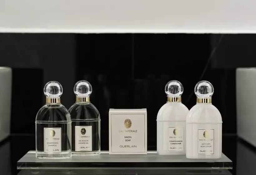 سوییت با چشمانداز دریا, Kouros Hotel & Suites