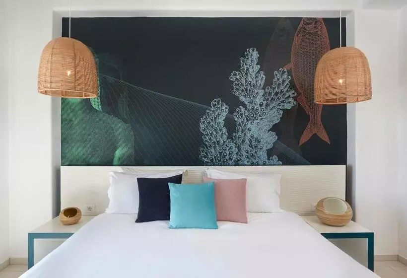 اتاق پرمیوم با چشمانداز دریا, Kouros Hotel & Suites