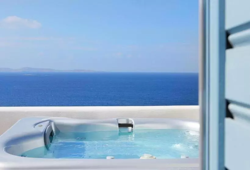 اتاق سوپریور با چشمانداز دریا, Kouros Hotel & Suites