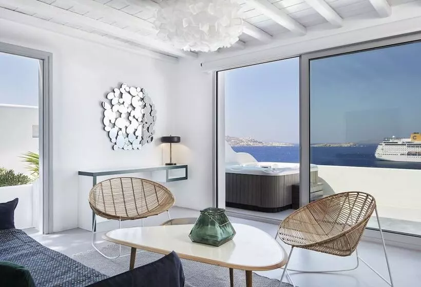 سوییت سوپریور با چشمانداز دریا, Kouros Hotel & Suites