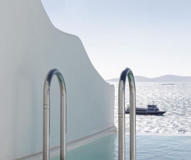 2 Bedrooms Suite Sea View, Kouros Hotel & Suites