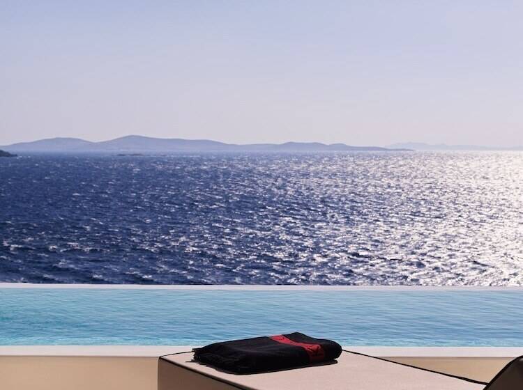 2 Bedrooms Suite Sea View, Kouros Hotel & Suites