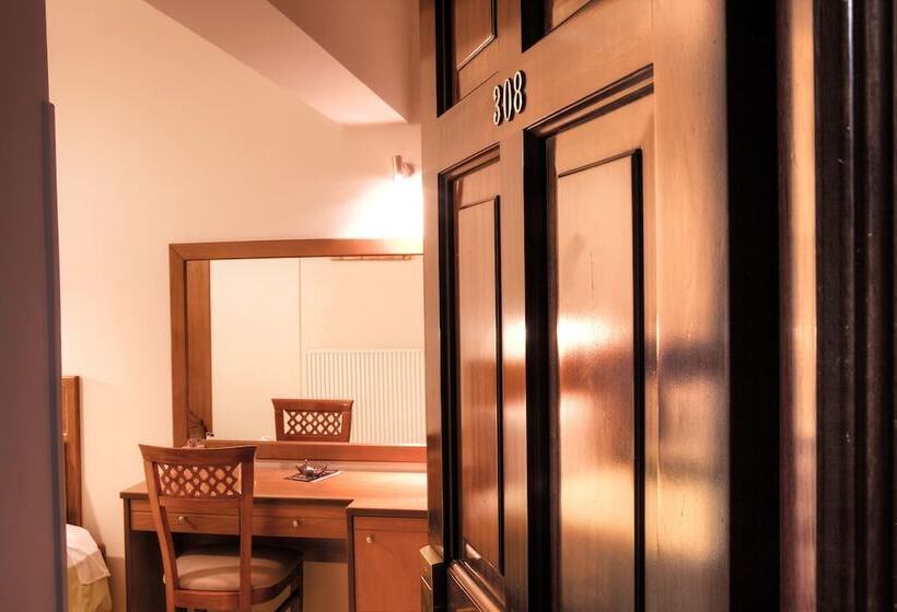 اتاق استاندارد با چشمانداز شهر, Lesvion