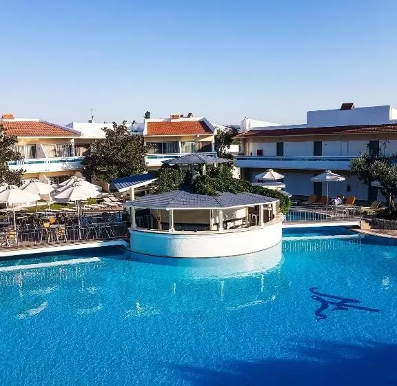 プールビューのクラシックルーム, Lydia Maris Resort & Spa