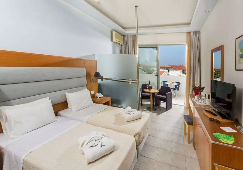 スーペリアールーム, Lydia Maris Resort & Spa
