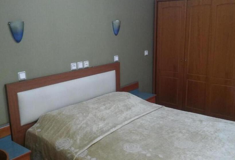 اتاق استاندارد یک نفره, Nefeli