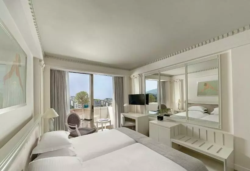 اتاق لوکس, Njv Athens Plaza