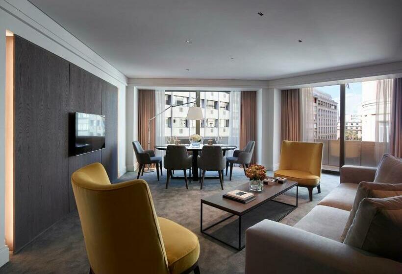 جناح ديلوكس, Njv Athens Plaza