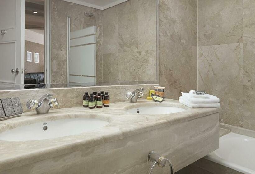 جناح ديلوكس, Njv Athens Plaza