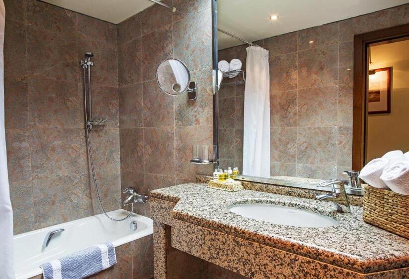 高级单人间, Panorama