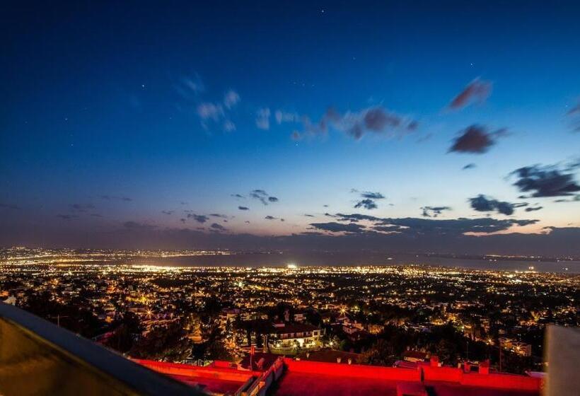 高级大房间, Panorama