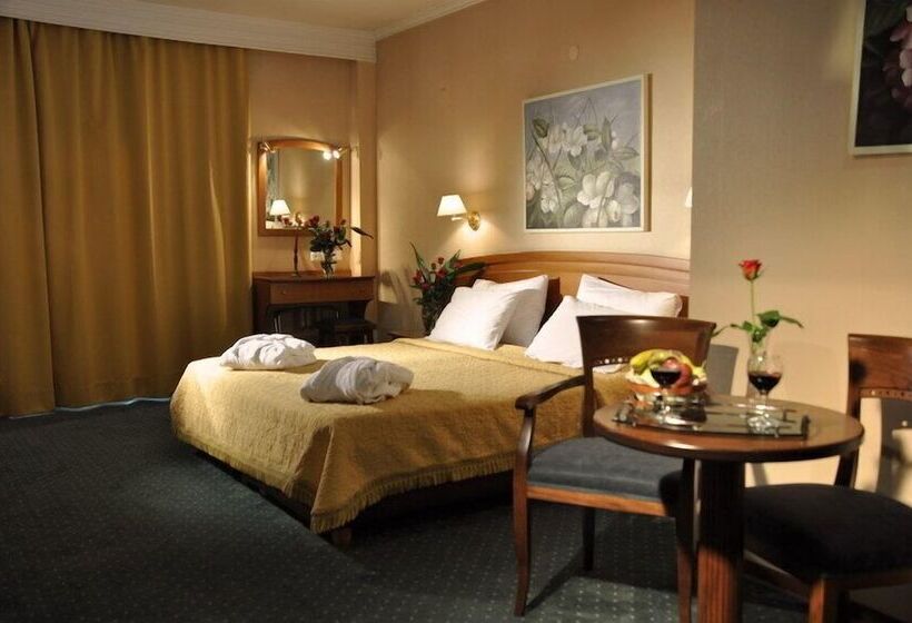 اتاق استاندارد, Vergina