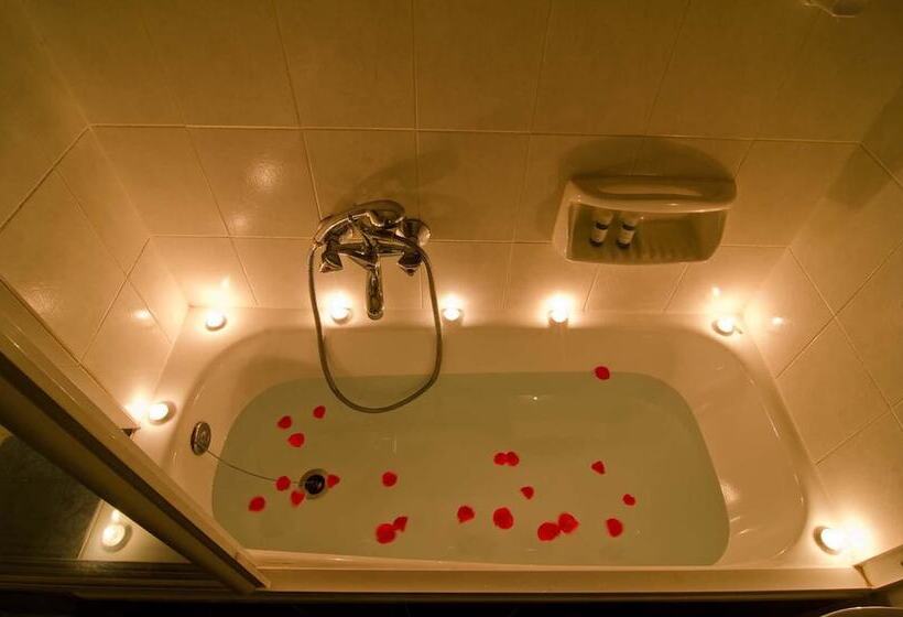 اتاق خانوادگی, Vergina