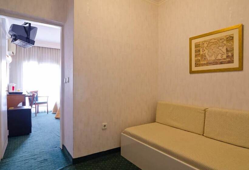 اتاق استاندارد چهار تخته, Vergina