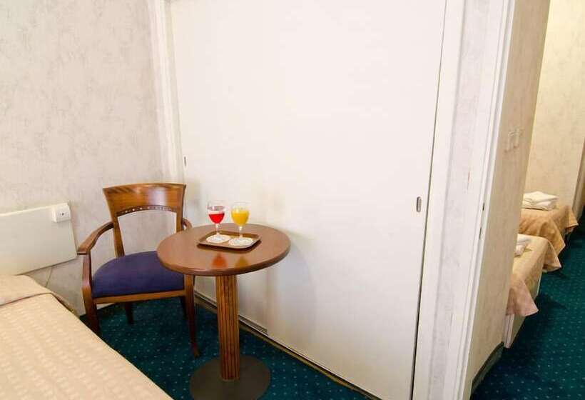 اتاق استاندارد چهار تخته, Vergina