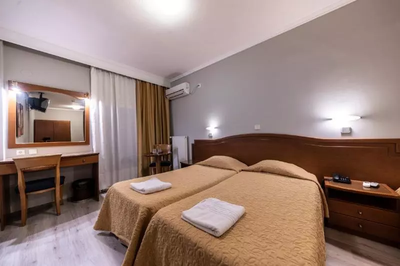 اتاق استاندارد سه نفره, Vergina