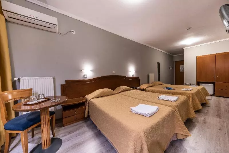 اتاق استاندارد چهار تخته, Vergina