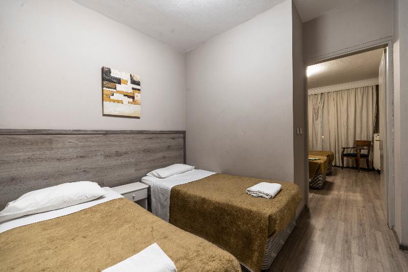 اتاق استاندارد چهار تخته, Vergina