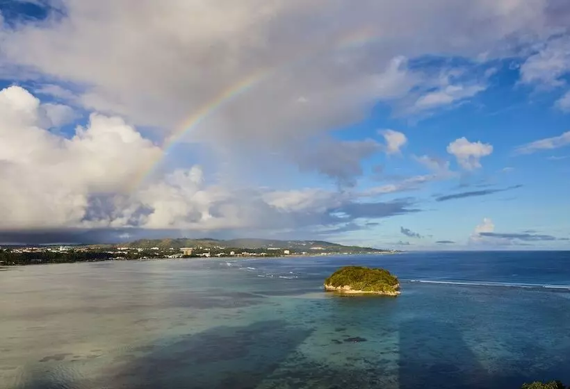 اتاق استاندارد با چشم‌انداز دریا, Hoshino Resorts Risonare Guam