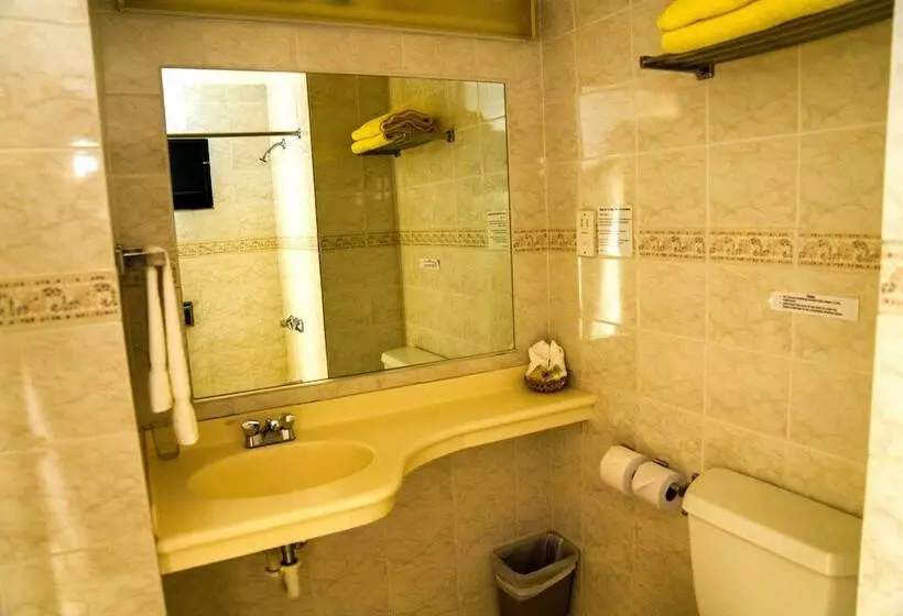 اتاق استاندارد با 2 تخت دوبل, Allamanda Beach Resort