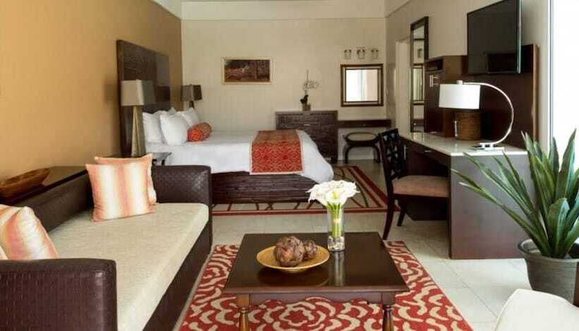 سوییت با استخر, Spice Island Beach Resort All Inclusive