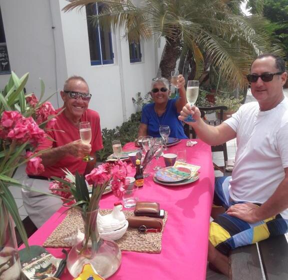 استودیو استاندارد با چشمانداز باغ, Harmony Hotel Hostel