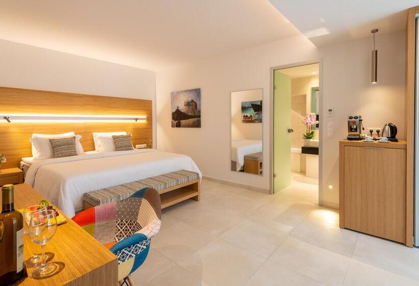 デラックススイート, High Beach White  Adults Only